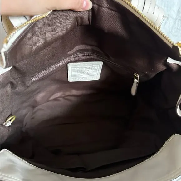 Coach SOHO Cream Leather LG Pocket Tote Bag Satchel 10049 - Picture 8 of 8